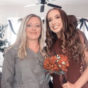 Meet your Posher, Alexis